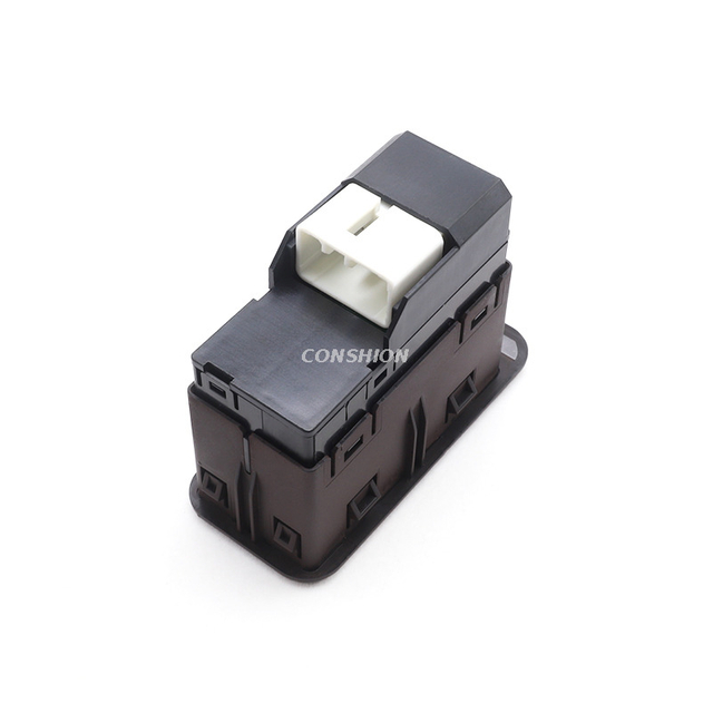 S22065000M00 Window Switch для Mahindra Xuv